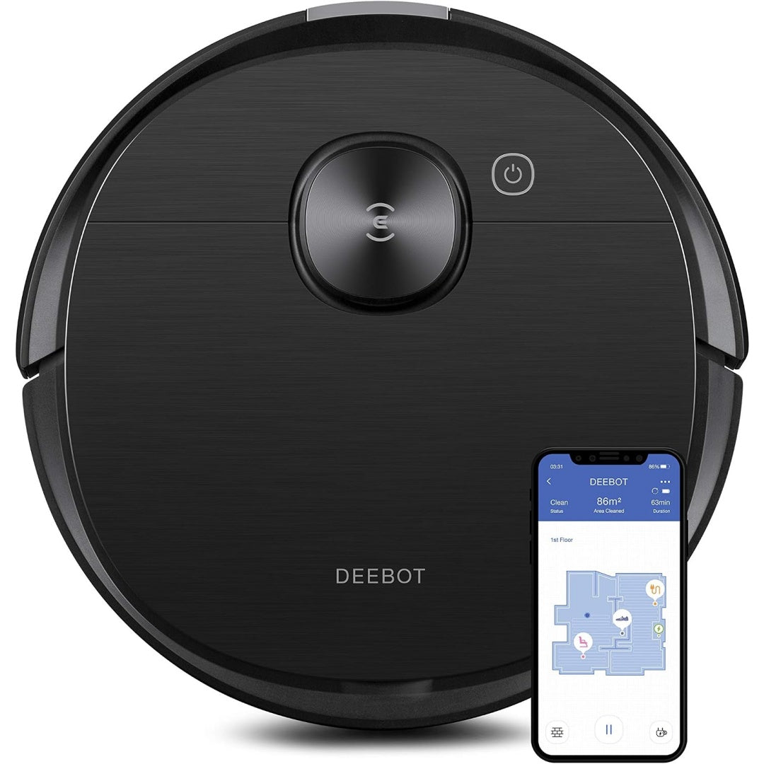 Robot aspirateur associant un reglage par application et une detection des obstacles